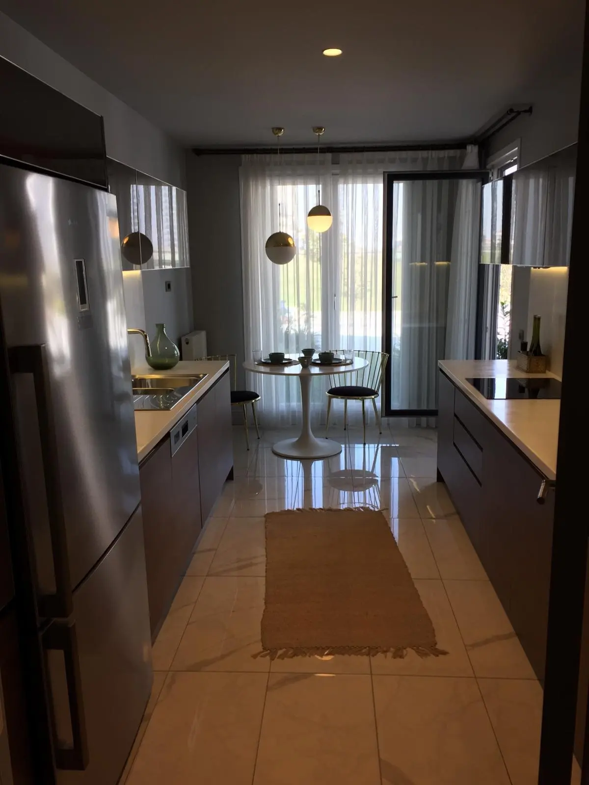 Fitted kitchen